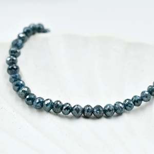 Bracelet en diamant bleu, perles facettées rondes de 3,5 à 4,5 mm, argent sterling 925, bracelets joncés dorés - Product Image 6