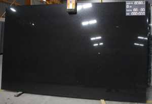 Vente en gros de dalles de granit noir jais indien Carreaux de comptoirs polis résistants aux rayures Maison moderne Forme grande dalle - Product Image 2