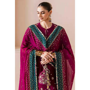 Conjunto de Traje Formal de Terciopelo Bordado Jazmin para Mujer CVF D-02 y TC-1411 - Product Image 3