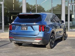Kia Sorento Híbrido SX Prestige AWD 2025 Azul de Bajo Kilometraje, Usado, con Tercera Fila de Asientos, Arranque Remoto, Asientos de Cuero y Rines de Aleación - Product Image 2