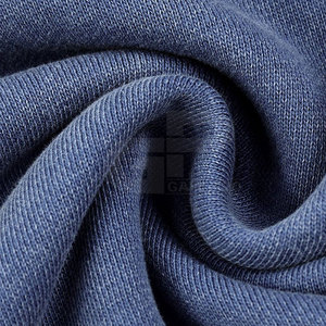 Sweat à capuche en coton lourd, tissu de qualité supérieure, pour un confort par temps froid et un style urbain - Product Image 5