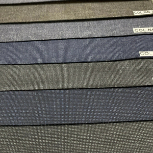 ผ้าสูทโพลีวิสโคสคุณภาพสูง ความกว้าง 58 มม. ย้อมสีพื้น สำหรับเสื้อผ้าเด็กผู้ชายและผู้ชาย ผ้าคุณภาพดีสำหรับชุดผู้หญิง - Product Image 1