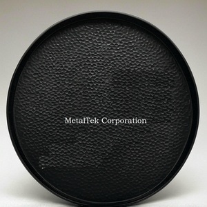 Bandeja de servicio negra de gran tamaño moderna hecha a mano, bandejas de barra antideslizantes de diseño texturizado decorativo de Metal martillado multiusos duradero - Product Image 1