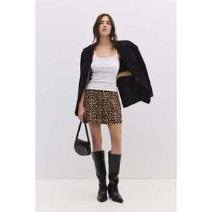 Camiseta de Algodón con Tirantes Finos - Product Image 3