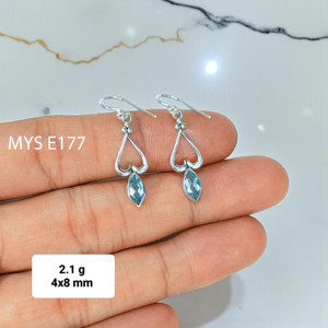 ต่างหูพลอยบลูโทแพซทรงมาร์ควิส ทำด้วยมือจากเงินแท้ 925 ราคาขายส่ง สำหรับเธอ - Product Image 1