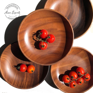 Bols de service en bois fabriqués à la main en bois d'acacia à grain naturel Design durable polyvalent pour la présentation des aliments Décor de cuisine élégant - Product Image 1