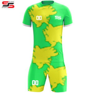 ชุดฟุตบอลสำหรับผู้ชายชุดกีฬาเสื้อและกางเกงขาสั้นออกแบบโลโก้และแบบระเหิดใหม่ล่าสุด - Product Image 3