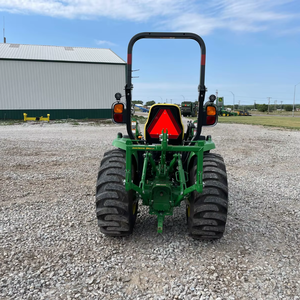 2022 Johnn Deere 3046R Tractor compacto 4x4WD Bomba de rueda Caja de cambios Granja Huerto Equipo agrícola Maquinaria - Product Image 6