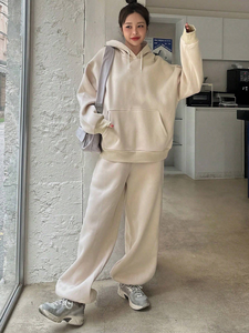 2 uds., sudadera con capucha y pantalones de chándal para mujer, conjunto informal, chándal de Color sólido, traje con forro térmico para Otoño e Invierno - Product Image 5