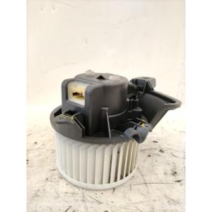 VENTILADOR DE MOTOR PARA EL HABITÁCULO FIAT Tipo berlina 5p 77367820 55260384 Diesel 1600 (15>20) - Product Image 1