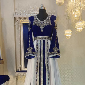 Caftan อาหรับงานแต่งงานสีฟ้าและสีขาว - Product Image 1