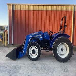 Nouveau tracteur sous-compact Hollands Work-Master 25S 4WD automatique avec composant de pompe à noyau de chargeuse-pelleteuse avant disponible à la vente - Product Image 2