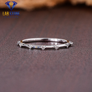 Bague en diamant Lab-Stone Party Wear 0.07 TDW Diamant taille ronde Platine Couleur EF-VS - Product Image 1