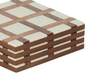 Posavasos Cuadrados Clásicos Ecológicos de Nogal con Incrustaciones de Hueso en un Elegante Juego de Regalo para un Hogar con Estilo - Product Image 2