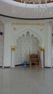 Mármol Blanco Tallado para Interiores y Exteriores de Mezquitas, Personalizable, Diseño Completamente Moderno, Resistente a la Intemperie, Montaje en Techo, HAYAT INDUSTRIES - Product Image 3