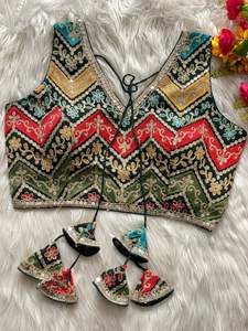 Vente chaude Belle Dressing Fancy Festival Wear Exclusive Georgette Silk Kashmiri Work Blouse Fournisseur et exportateur indien - Product Image 5