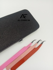 Pince à épiler à pointe en fibre de couleur noire personnalisée pince à épiler d'extension de cils en acier inoxydable durable - Product Image 5