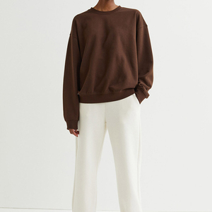 2025 Custom Logo Printed Front Women's Oversized Fleece Crewneck <b>Winter</b> Solid Eco-Friendly Breathable Long-Sleeved <b>Top</b> - Product Image 3