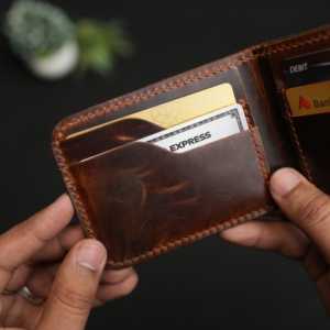 Portefeuille homme classique en cuir pleine fleur marron foncé gaufré, fait main, article 55 - Product Image 6