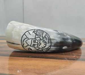 Corne à boire personnalisée et écologique de style ange, artisanat naturel européen en noir poli pour hôtel, maison ou restaurant - Product Image 2