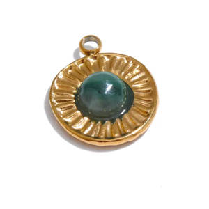 Pendentif en argent sterling avec pierre naturelle d'aventurine verte de 10 à 15 mm, serti en bélière, plaqué or, bijoux romantiques et tendance, cadeau - Product Image 6