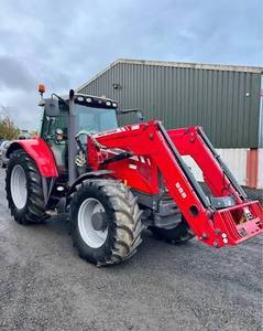 รถแทรกเตอร์ฟาร์ม Massey Ferguson MF 390 ใหม่และมือสอง เครื่องยนต์ดีเซล พร้อมพวงมาลัยเพาเวอร์และ PTO สำหรับงานเกษตร - Product Image 1