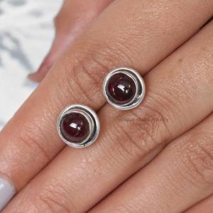 Boucles d'oreilles en argent sterling 925 faites à la main en grenat naturel bijoux fins avec placage à l'or bijoux de déclaration - Product Image 3