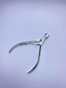 Herramienta portátil profesional para uñas planas y removedor de uñas de los pies, pinza para cutículas de acero inoxidable plateado para uso en salón y manicura - Product Image 5