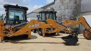 Cargador Frontal Usado de Alta Calidad para Retroexcavadora 580N, Marca Líder, con Motor 4x4 y Componentes de Rodamiento en Venta - Product Image 2