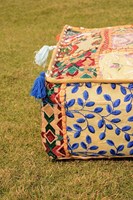 Pouf carré fait main, nouveau design indien en patchwork, coussin de sol, motif rayé, housse de coussin pour la maison ou l'hôtel