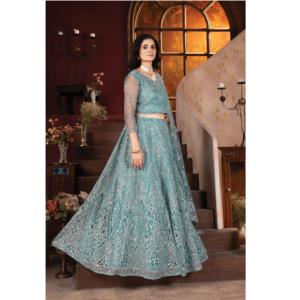 Filet brodé lourd de qualité d'exportation Lehenga Choli avec Zari et paillettes pour la mariée et la fête disponible au meilleur prix - Product Image 1