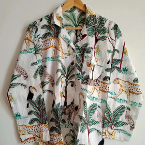 Pyjamas Sexy en coton biologique pour femmes, col en V, doux, respirant, imprimé animal de la jungle, vêtements de nuit - Product Image 1