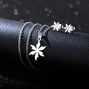 Conjunto de joyería Floral de estilo Hip Hop de moda para mujer, collar y pendientes de flores de acero inoxidable, diseño pulido suave - Product Image 3