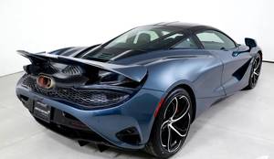 McLaren 750S Coupe ปี 2025 สภาพใหม่เอี่ยม มือสอง เครื่องยนต์ 4.0L Twin-Turbo V8 เกียร์อัตโนมัติ พวงมาลัยซ้าย สีเข้ม ล้อแม็ก R19 น้ำหนักเบา ซูเปอร์คาร์สมรรถนะสูง - Product Image 5