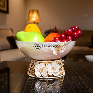 Bol en résine de style artisanal au charme rustique idéal pour les intérieurs naturels et les accents homestyle Tradebyd - Product Image 2