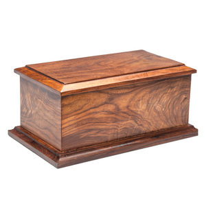 Urnes de crémation en bois antiques d'acacia de mangue de vente chaude pour des urnes en bois adultes Urne funéraire faite de haute qualité - Product Image 1