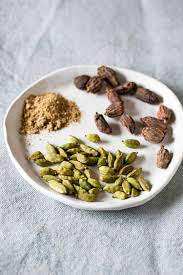 Découvrez la profondeur culinaire : cardamome noire de qualité supérieure pour des recettes inoubliables |   Commander en gros - Product Image 6