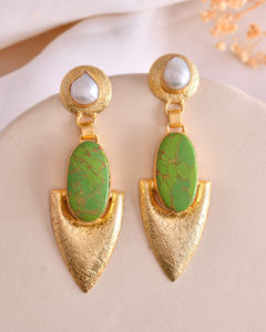 Pendientes de tuerca de turquesa de cobre verde en oro, joyería Bohemia hecha a mano para mujer, joyería de piedras preciosas al por mayor - Product Image 2