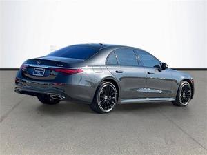 AUTO USADO 2023 MERCEDES-BENZ S500 4MATIC 9,808 KM 100 HP 5 PLAZAS 4 CILINDROS 4.0 L TRANSMISIÓN AUTOMÁTICA DE 9 VELOCIDADES - Product Image 3