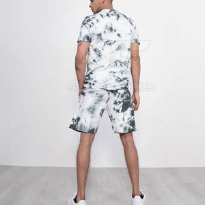 Ensemble t-shirt et short pour hommes Style classique pour l'entraînement au gymnase et la mode estivale Ensemble t-shirt et short pour hommes respirants - Product Image 3