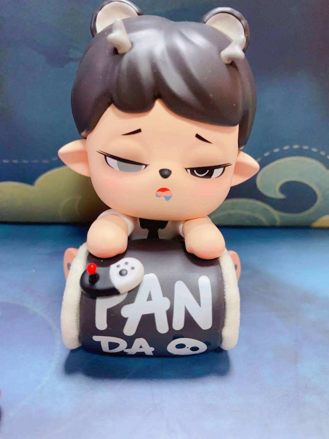 มีสีสัน