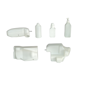 Produits moulés par soufflage conçus par le client OEM en HDPE et PP pour pulvérisateurs agricoles, arrosoirs et contenants chimiques de jardin - Product Image 1