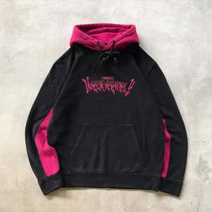 Hoodie d'hiver pour homme le plus vendu, nouveau design, broderie effet vieilli, 100% coton, imprimé numérique, logo personnalisé, poche, fabriqué au Pakistan, prix bas - Product Image 3