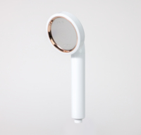NOUVEAU 2024 Pomme de douche blanche de luxe, Premium Aroma AROMICA LUXE avec filtre à arôme et à vitamine C pour éliminer le chlore, Fabriqué en Corée