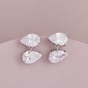 Boucles d'oreilles pendantes tendance pour femmes en alliage de zinc, forme goutte d'eau, diamants taillés en poire, pour occasions de fête, produit 192808 - Product Image 5