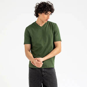 O-Neck Simple Plain Écologique Respirant Hommes T-Shirt Meilleure Vente Polyester/Coton de Haute Qualité pour Streetwear Trendy - Product Image 1