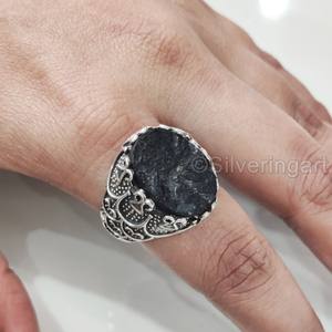 Bague en argent sterling 925 pour homme, avec pierre précieuse naturelle brute de tourmaline noire, pierre de naissance d'octobre, bijoux arabes raffinés, vente en gros - Product Image 5
