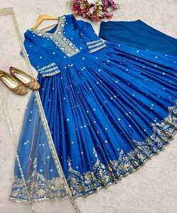 DERNIÈRE BLEU SATIN SOIE BRODERIE SEQUENCE TRAVAIL PISHWAS ANARKALI ROBE BAS USURE DE MARIÉE PRIX DE GROS VÊTEMENT ETHNIQUE - Product Image 4