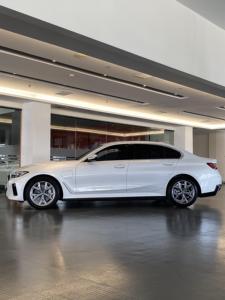 2026 Gran Venta I3 (<span class=keywords><strong>I20</strong></span>) EDrive Coche Eléctrico de Nueva Energía Sedán para Adultos CLTC 700 km 250-300kW 90-110kWh 180km/<span class=keywords><strong>h</strong></span> - Product Image 2