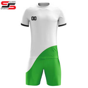 Camiseta de fútbol transpirable personalizada para hombre al por mayor, camiseta de fútbol con cuello por sublimación, kit de camisetas para jóvenes - Product Image 3